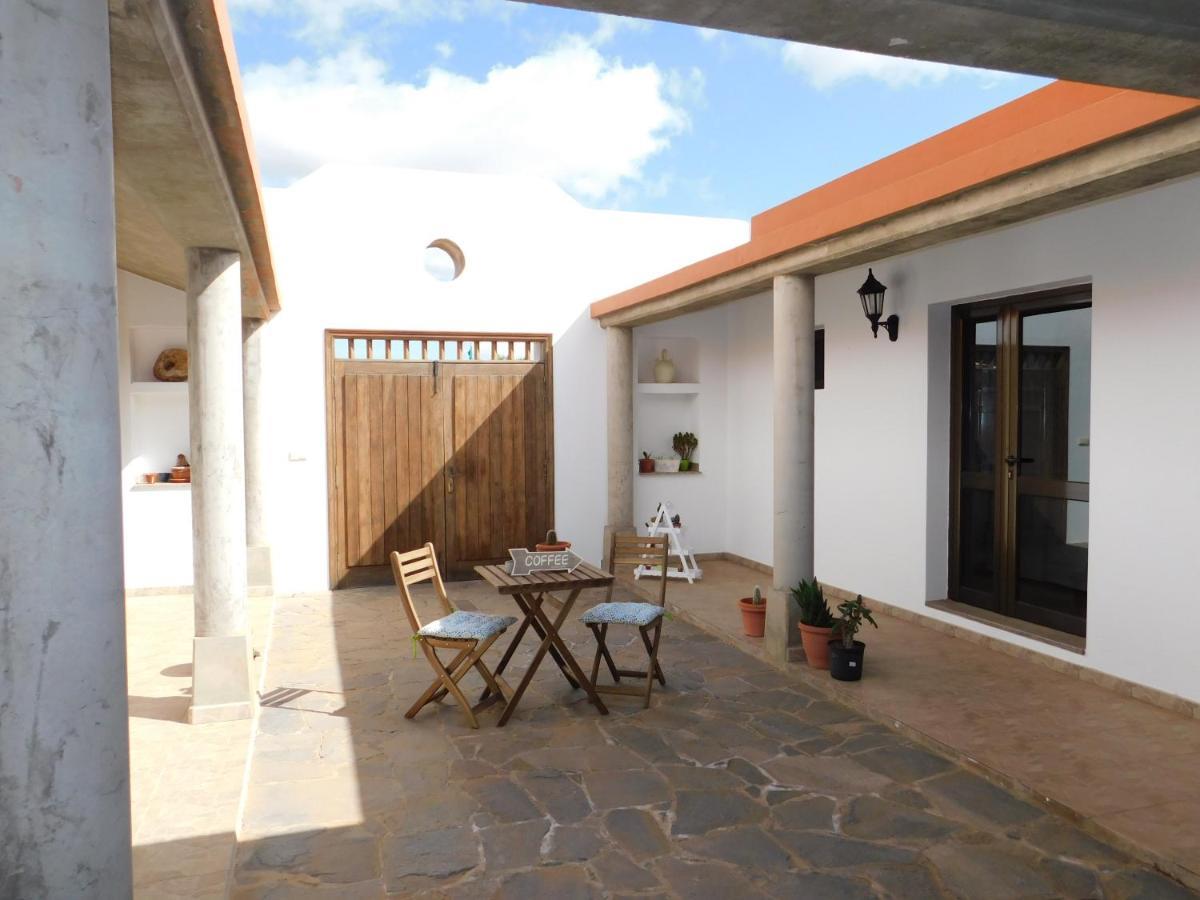 הוילה Tuineje Casa La Florida מראה חיצוני תמונה