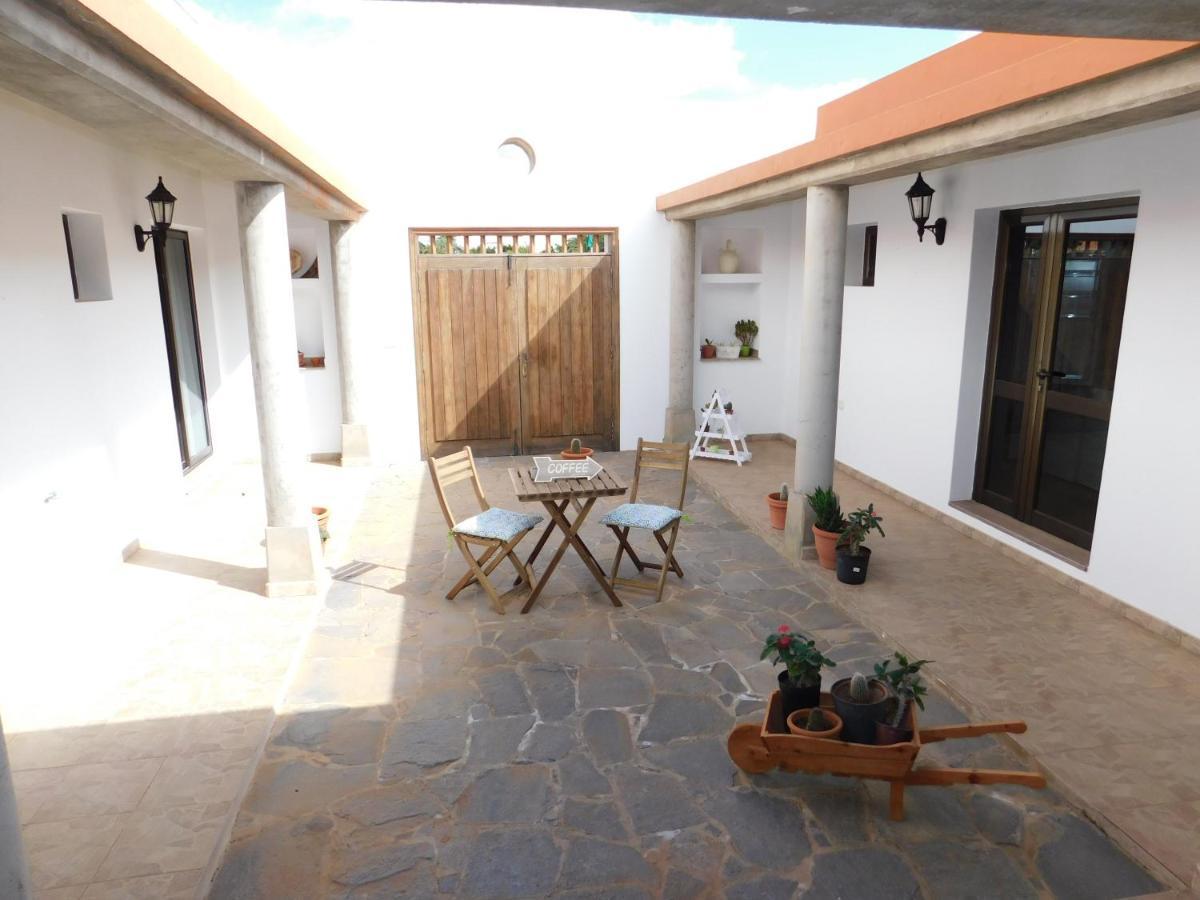 הוילה Tuineje Casa La Florida מראה חיצוני תמונה